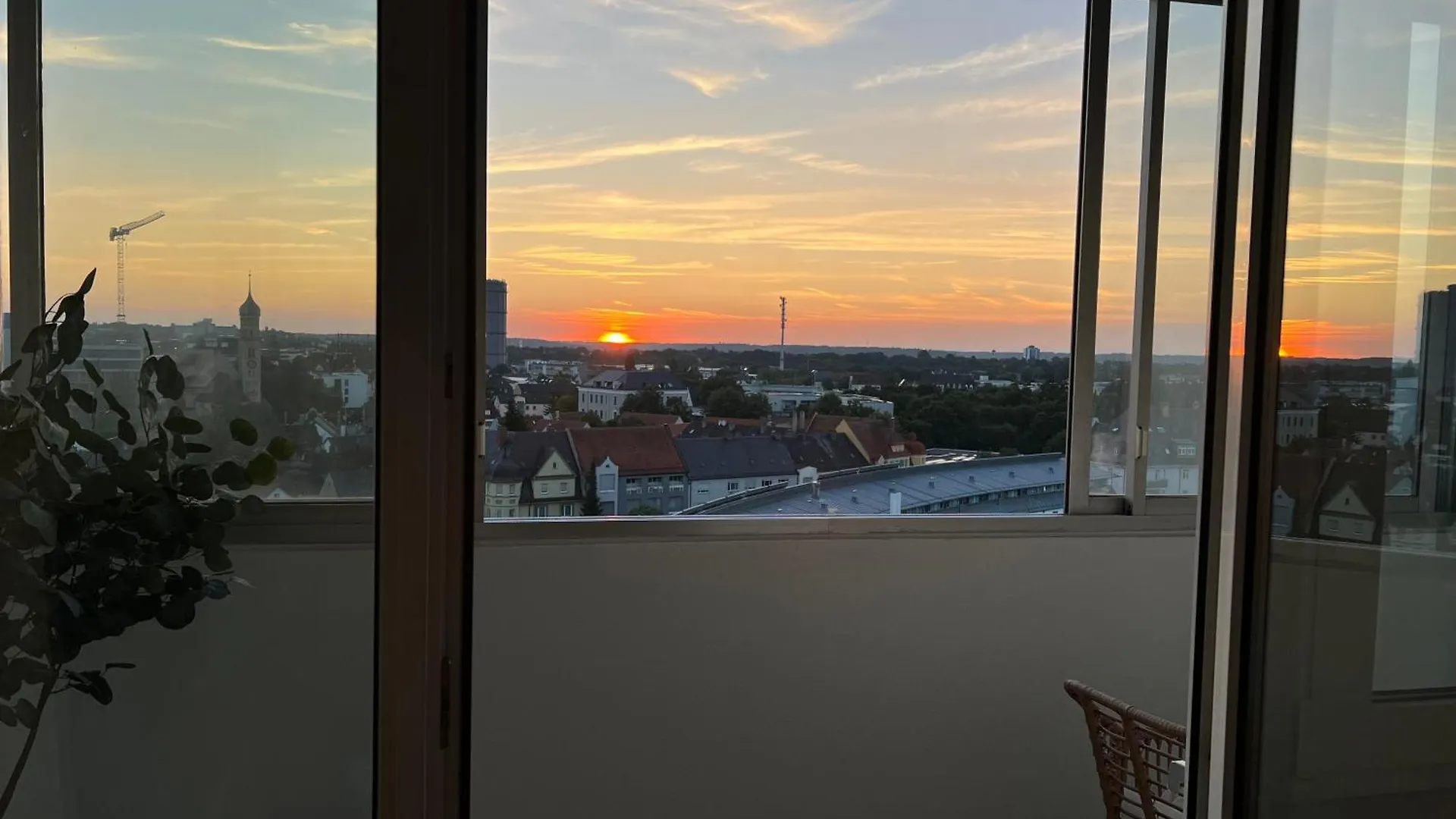 Apartment Casa Sunset Augsburg - Kostenlos Parken - Unvergessliche Aussicht - 1Min Zu Tram&Bus